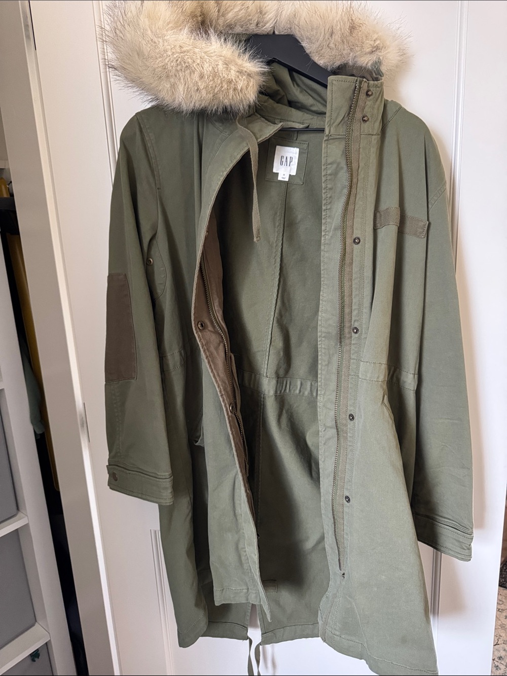 GAP Olive Green Military-Style Parka with Faux Fur Trim